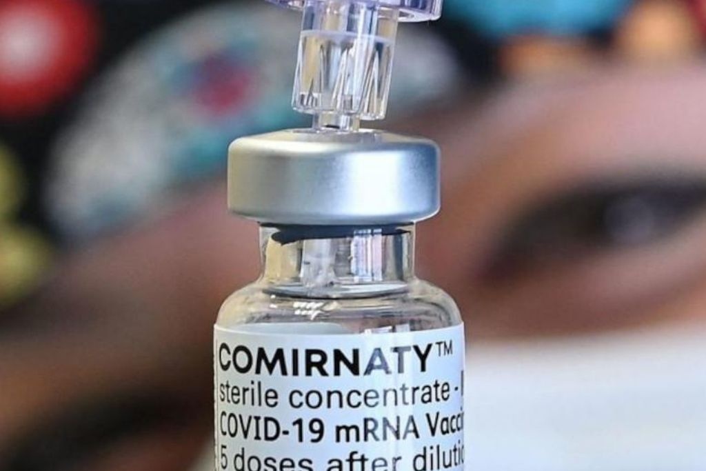 México negocia con Pfizer vacunas antiCOVID para niños de 5 a 11 años 