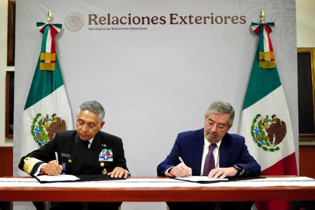 México y EE.UU. revisan 'cooperación marítima' tras ataque a embarcaciones en el Pacífico  