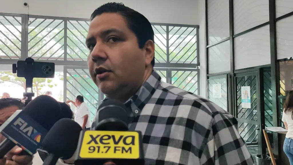 PRD no acudirá a entrega del primer informe de Gobierno de Javier May, adelanta diputado 