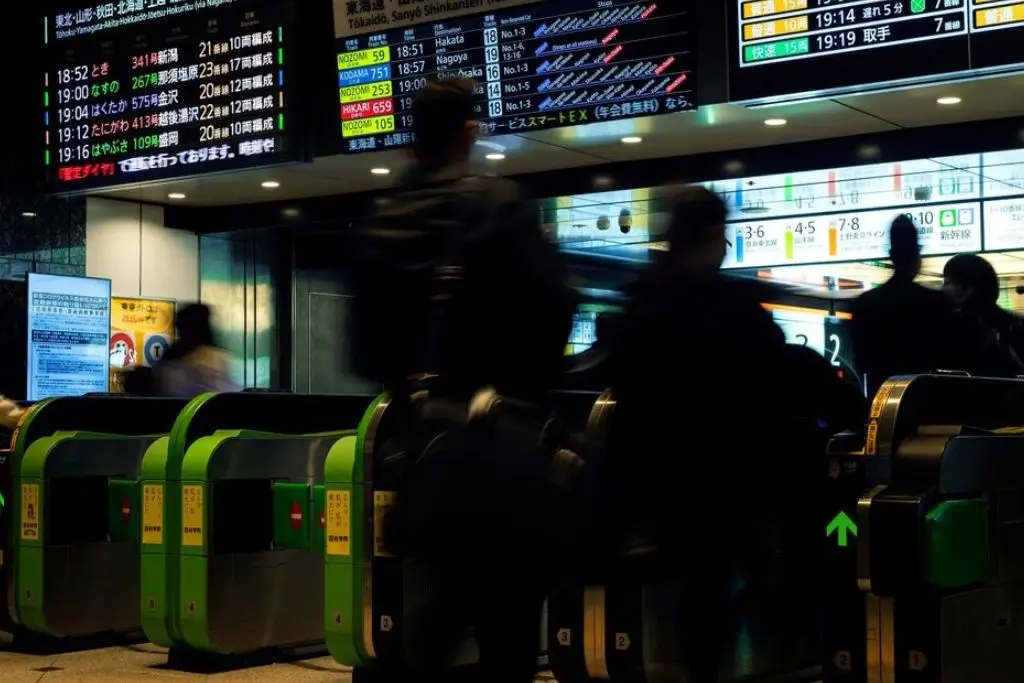 Nueva York, Los Ángeles y Chicago, entre los aeropuertos con reducción de vuelos 