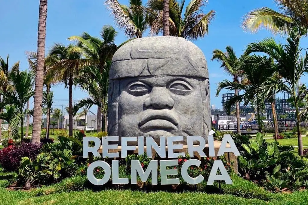  'Refinería de Dos Bocas ya produce 300 mil barriles diarios', dice Sheinbaum 