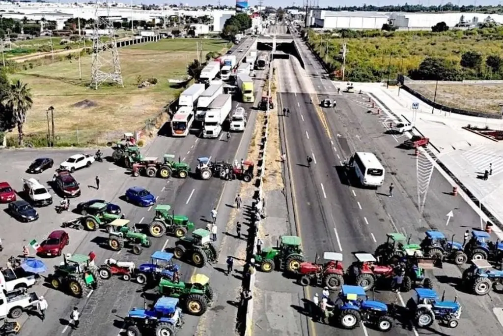 Gobierno  de México llama a productores al diálogo para evitar bloqueos 