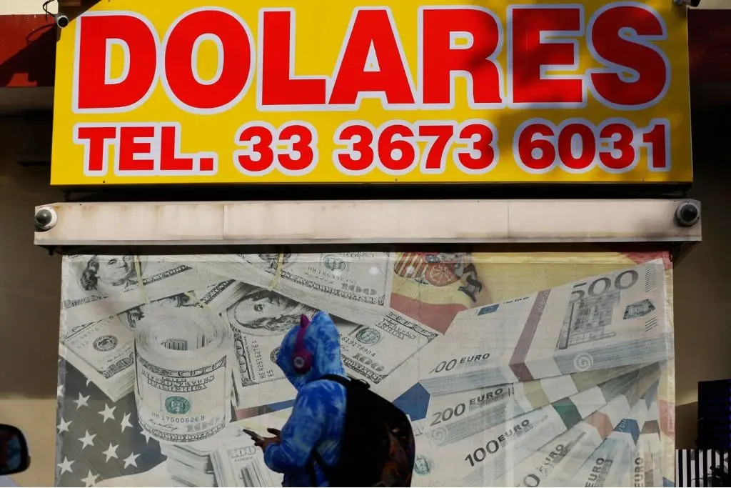 Remesas recibidas por México caen 5.1 % en primeros 10 meses de 2025