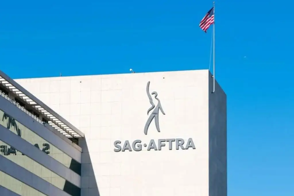 Sindicato de Hollywood pide que la fusión entre Netflix y Warner Bros traiga más empleo 