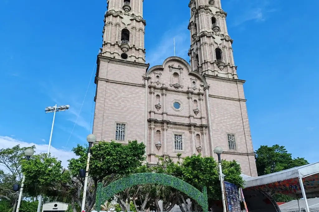 Diócesis de Tabasco revisará si es esencial uso de cubrebocas en misas por 