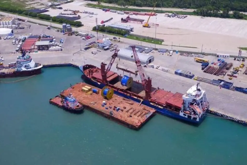 Cierran puertos en el Golfo de México y Tabasco por Frente Frío 28  