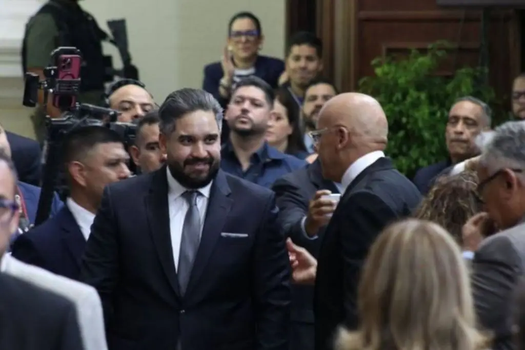 Hijo de Maduro reitera su respaldo al 