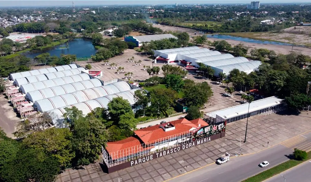 Garantizan más de 4 mil espacios de estacionamiento en el Parque Tabasco durante la feria
