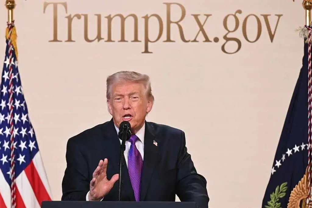 Trump lanza plataforma para la venta directa de medicamentos baratos