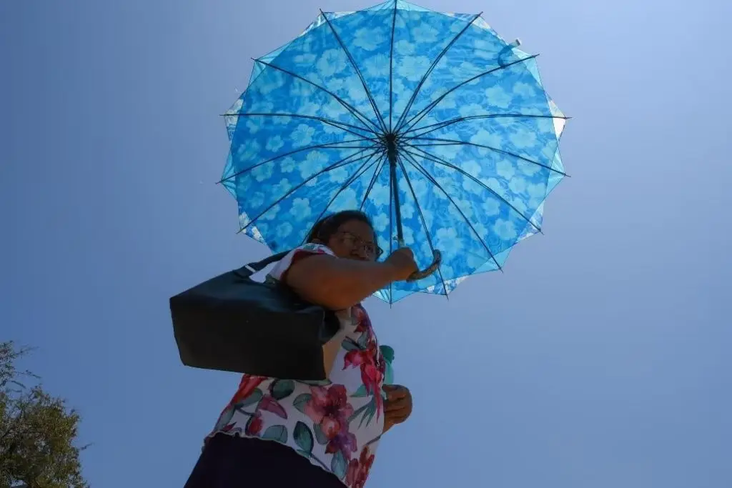 Alertan por onda de calor en estados de México, con temperaturas de hasta 45 °C
