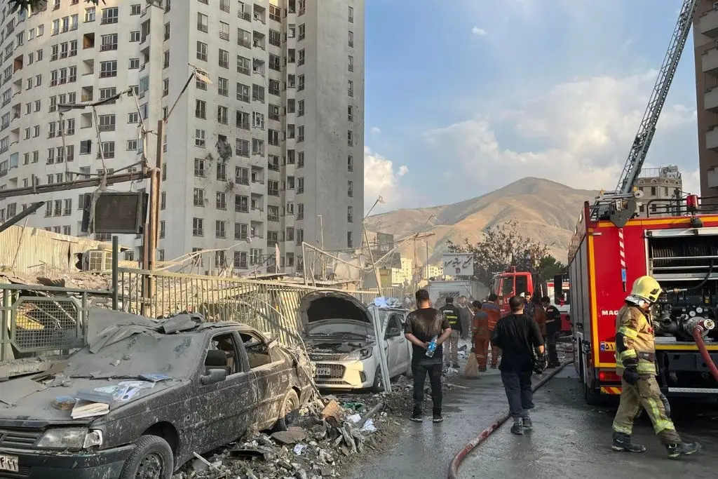 SRE dice que ha ayudado a mexicanos a salir de Medio Oriente por la vía terrestre   