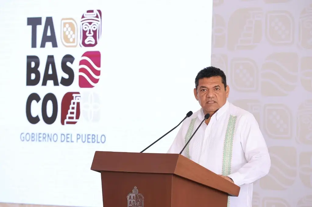 Gobernador de Tabasco asegura que derrame de Pemex está controlado