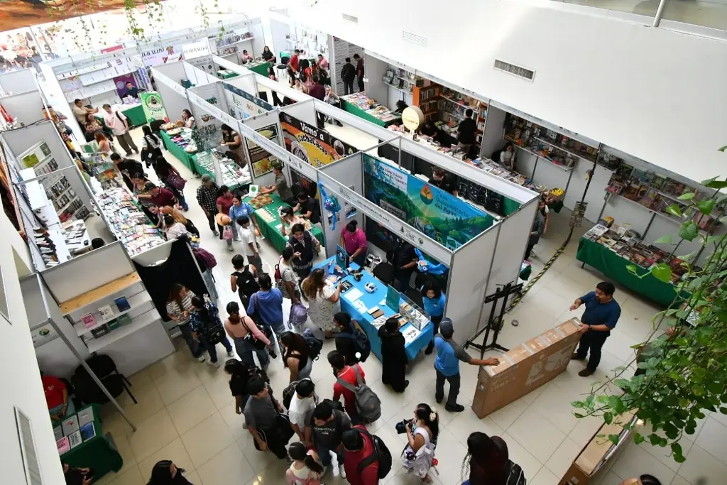 FIL UJAT 2026 superó expectativas y fortaleció interés de jóvenes por la lectura: Rector