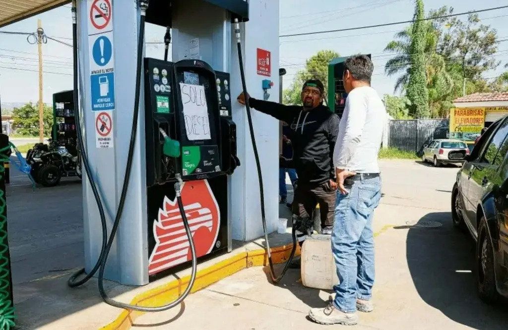 Alza del diésel pone en riesgo a transportistas si no ajustan tarifas: CANACAR