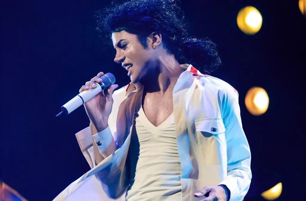 'Michael' no convence a críticos, pero sí al público