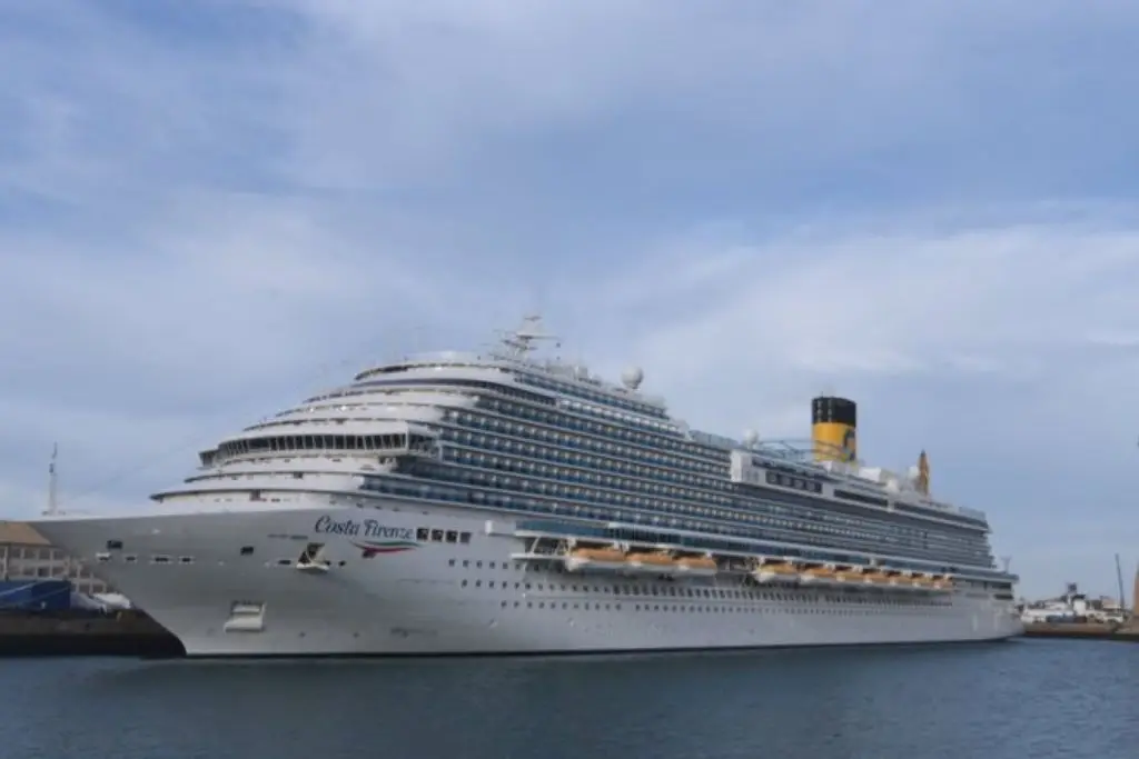 Autoridades investigan la muerte de una mujer que cayó del balcón de un crucero en EE.UU. 