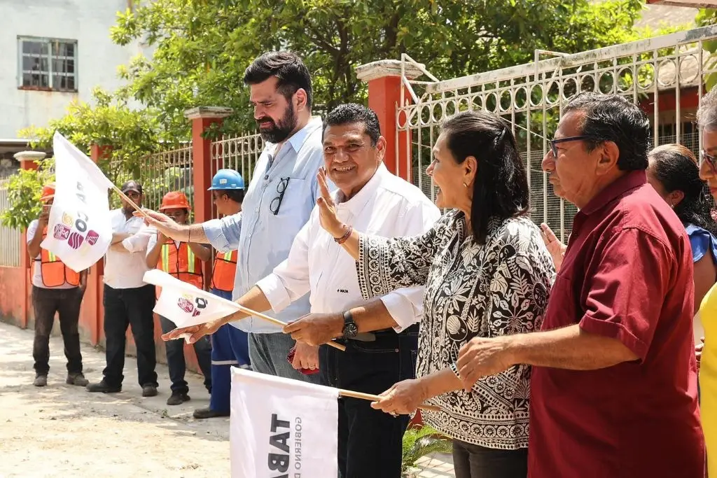 May Rodríguez da inicio a la regularización de predios en Tierra Colorada