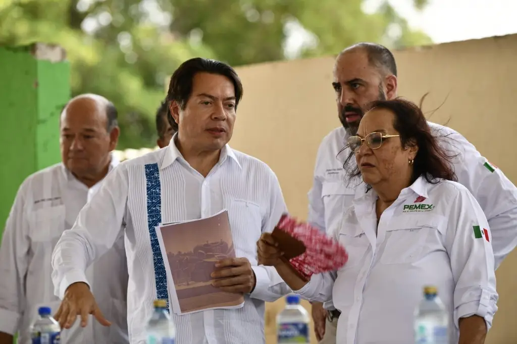 Pemex y SEP anuncian reubicación de dos escuelas en Paraíso por la Refinería Olmeca