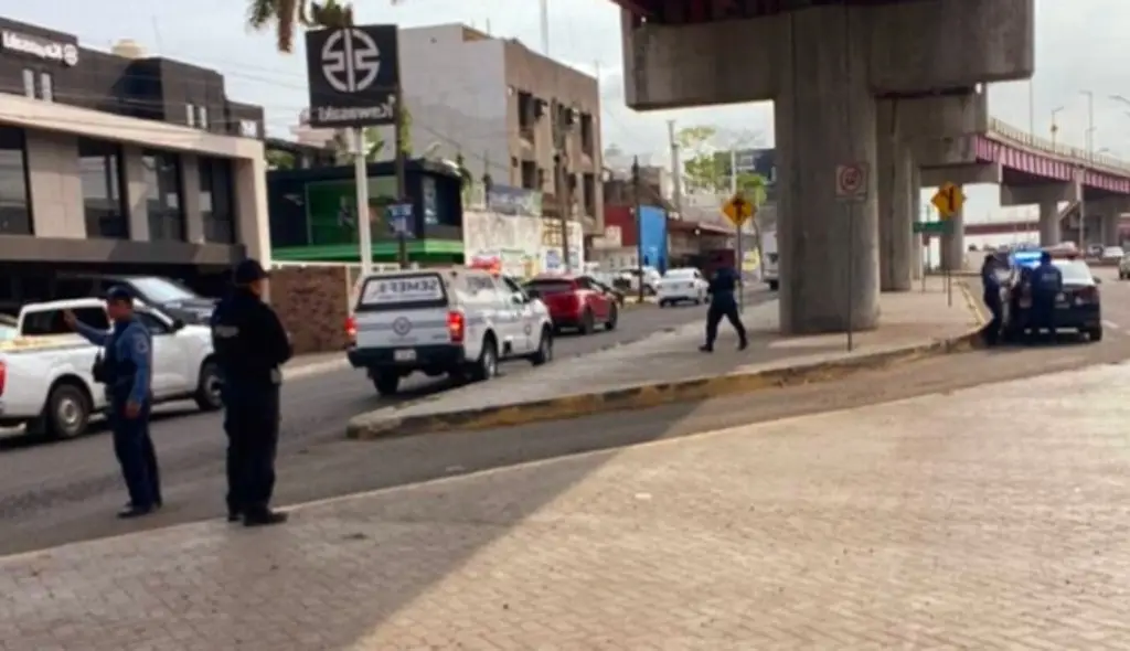 Indigente fallece tras ser atropellado en la Av Ruíz Cortines en Villahermosa