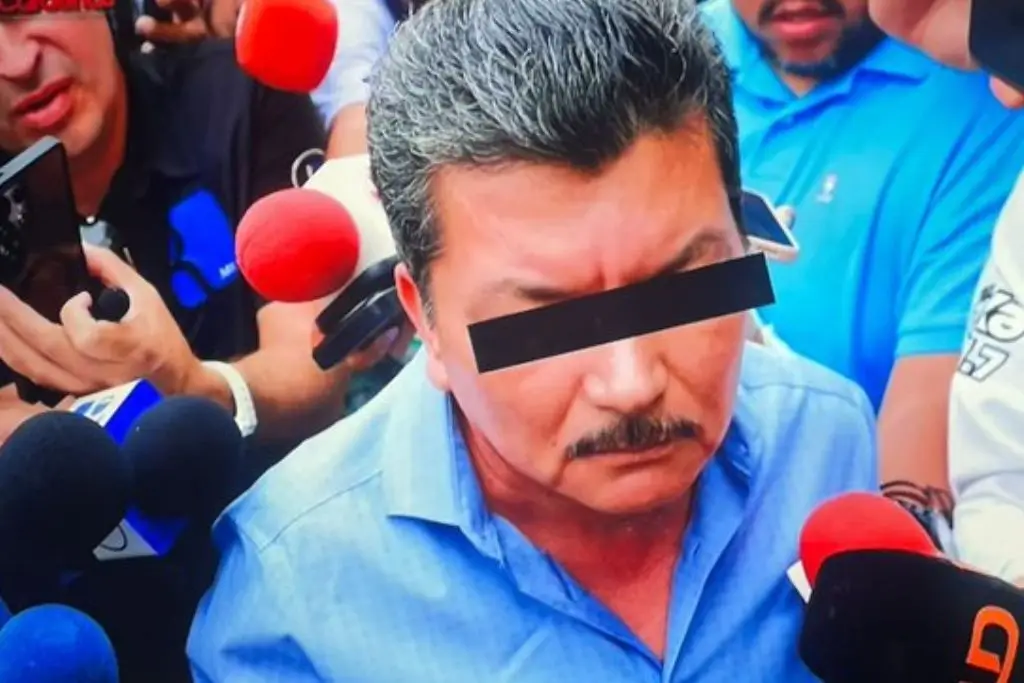 Marco Almanza, exjefe de la Policía de Investigación de Sinaloa se entrega en EE.UU. 