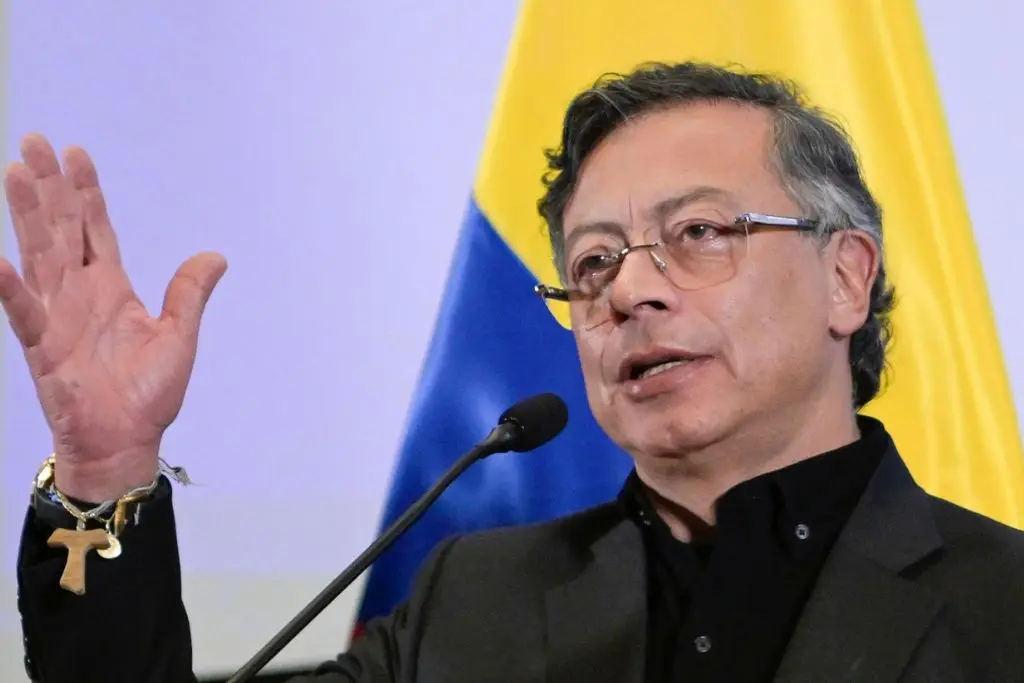 Petro pide a Colombia 'votar en plena libertad' tras respaldo de Trump a De la Espriella 