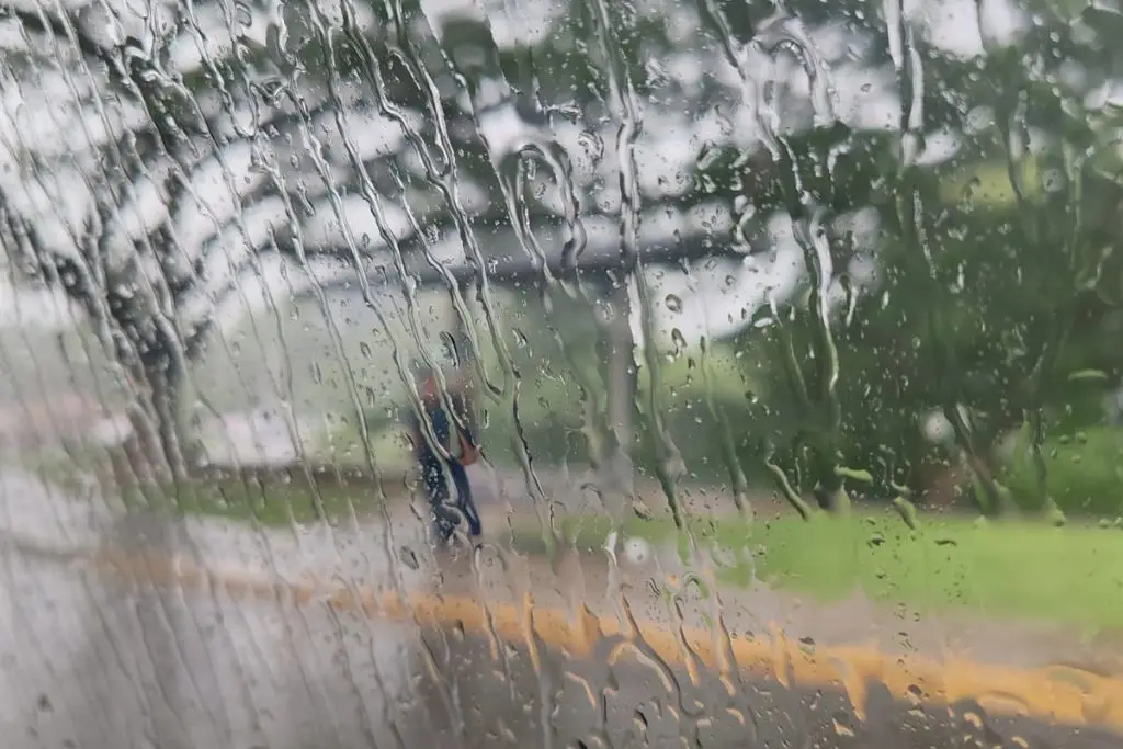 Elevan a alerta Naranja en Tabasco por la tormenta tropical Cristina