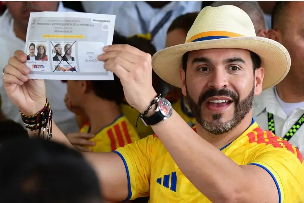 Abelardo de la Espriella conquista la Presidencia y marca el fin de la era Petro en Colombia