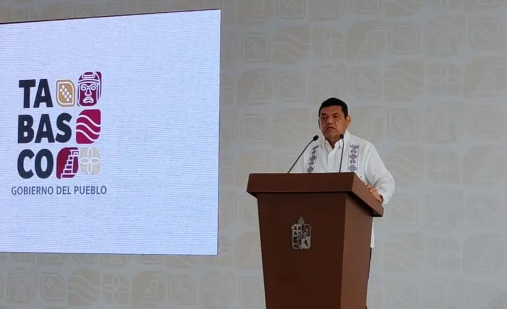 Gobierno de Tabasco avala regular uso de celulares en escuelas 