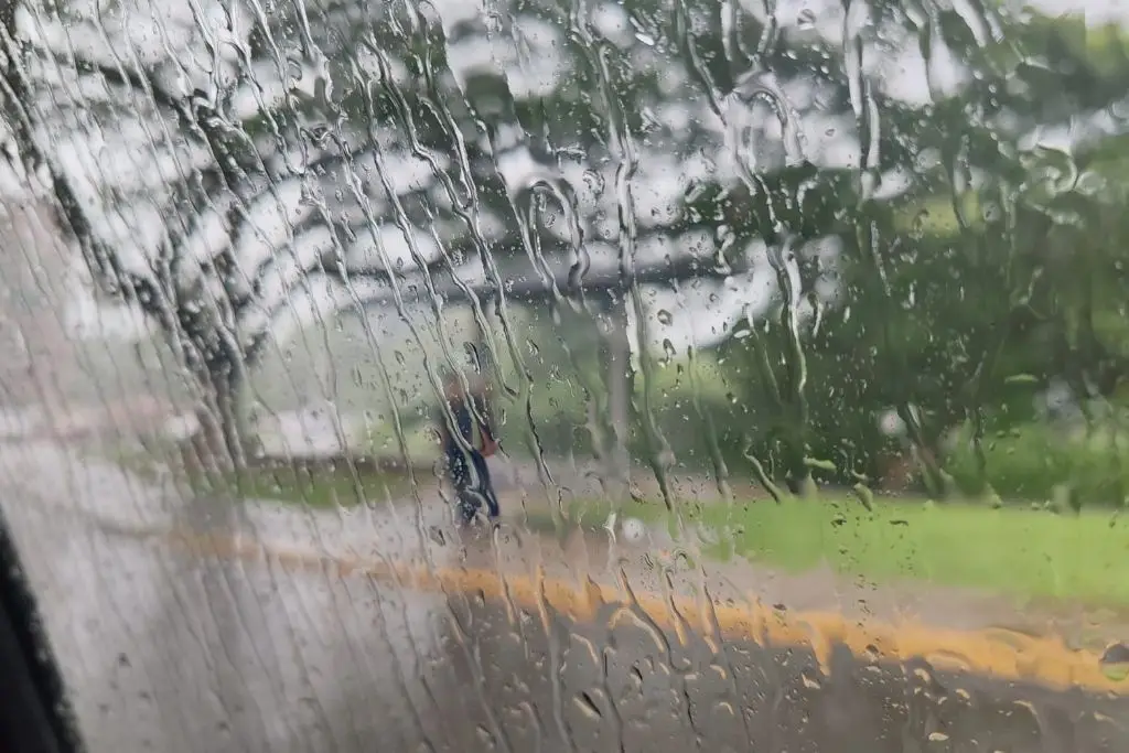 IPCET prevé lluvias fuertes y rachas de viento en Tabasco por efectos del monzón mexicano
