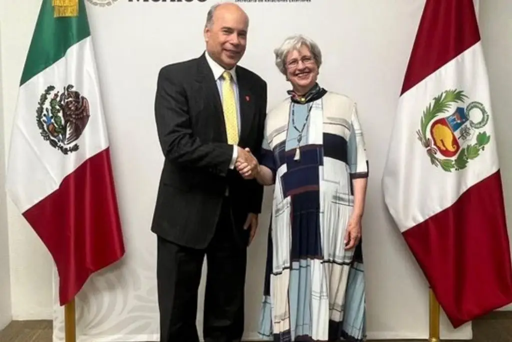 Perú y México acuerdan reactivar agenda bilateral tras restablecer relaciones