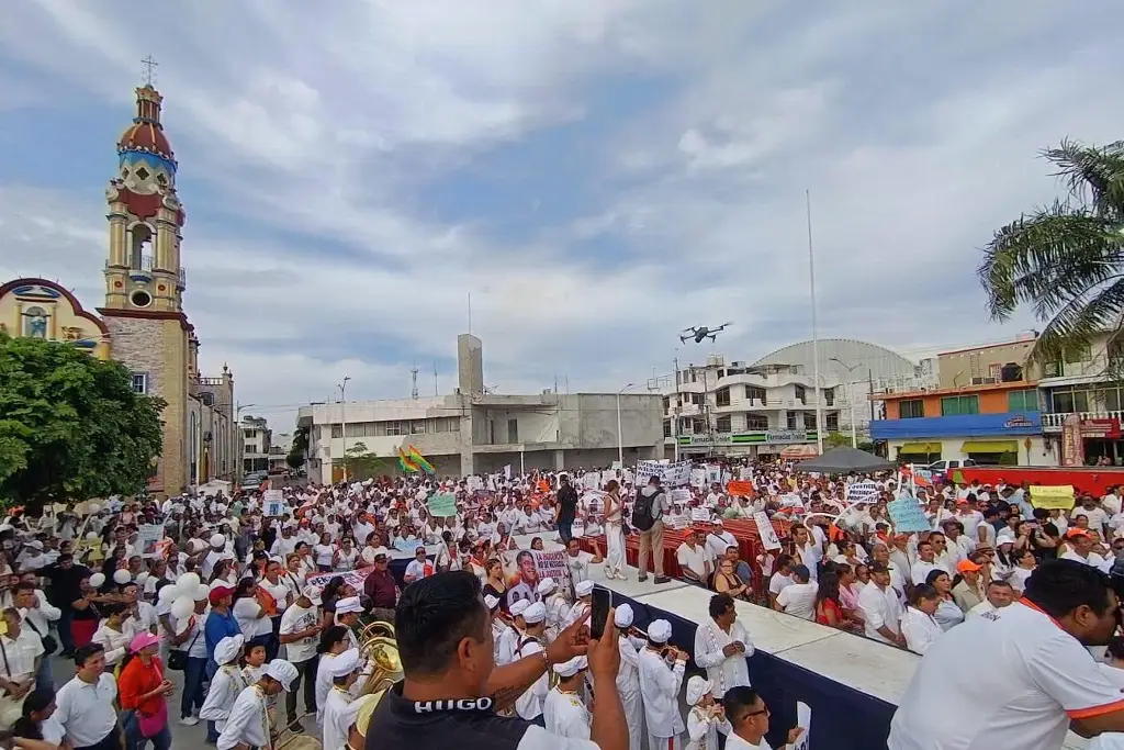 Marchan en Paraíso para exigir justicia y debido proceso en caso de Alfonso Baca