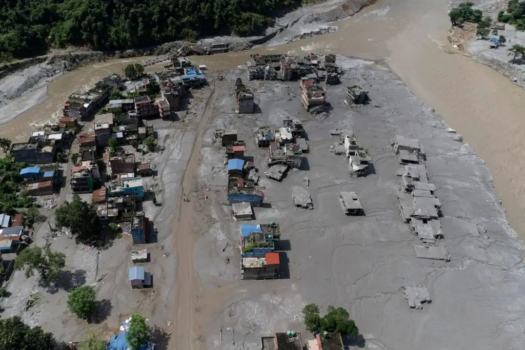Inundación en Nepal: Más de 390 muertos, mil 400 desaparecidos y miedo a otra crecida