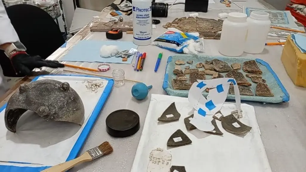 Restaura INAH Tabasco material arqueológico encontrado en proyecto del Tren Maya