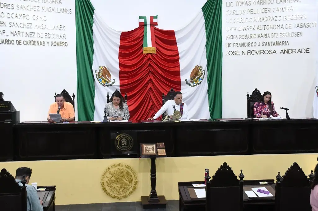 Aprueba Congreso revocación de mandato para primer domingo de junio del cuarto año del período constitucional