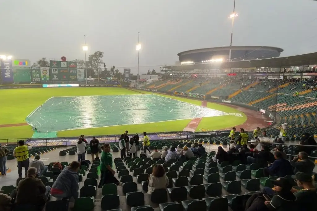 Lluvia obliga a posponer el tercer juego entre Olmecas de Tabasco y Pericos de Puebla