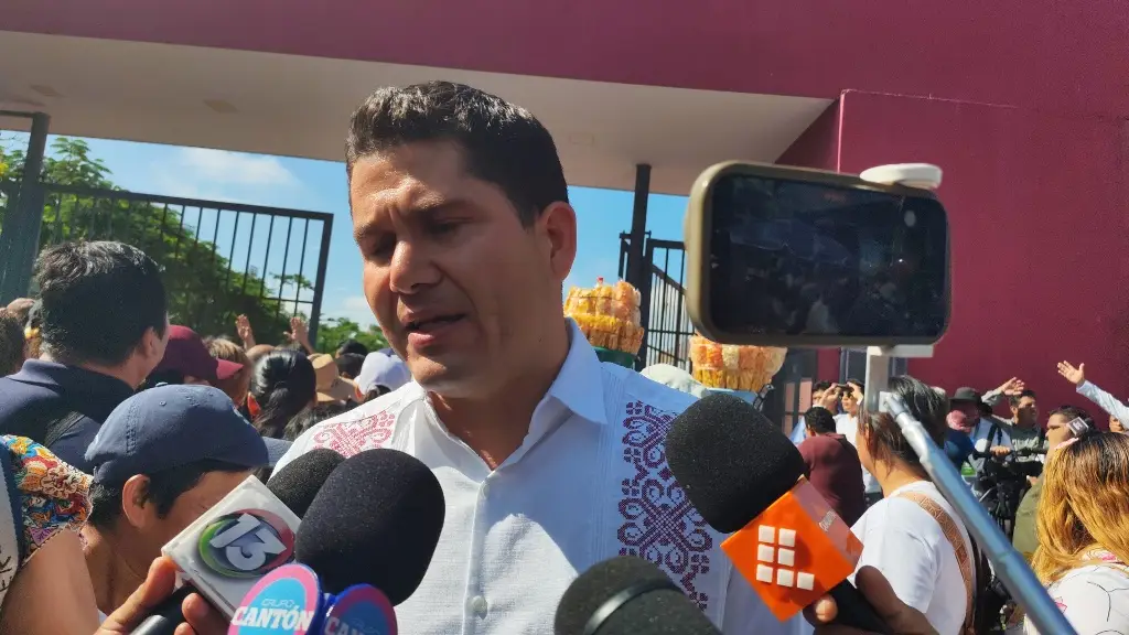 Mantiene PEMEX silencio y aún no emite comunicado respecto a fuertes olores registrados: Protección Civil