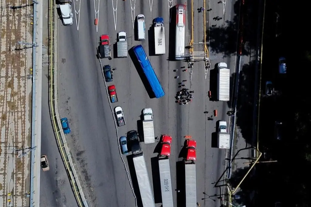 Segob llama al diálogo a transportistas ante paro nacional indefinido del 26 de octubre
