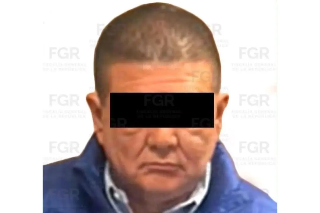 Vinculan a proceso a César Jáuregui por traición a la patria 