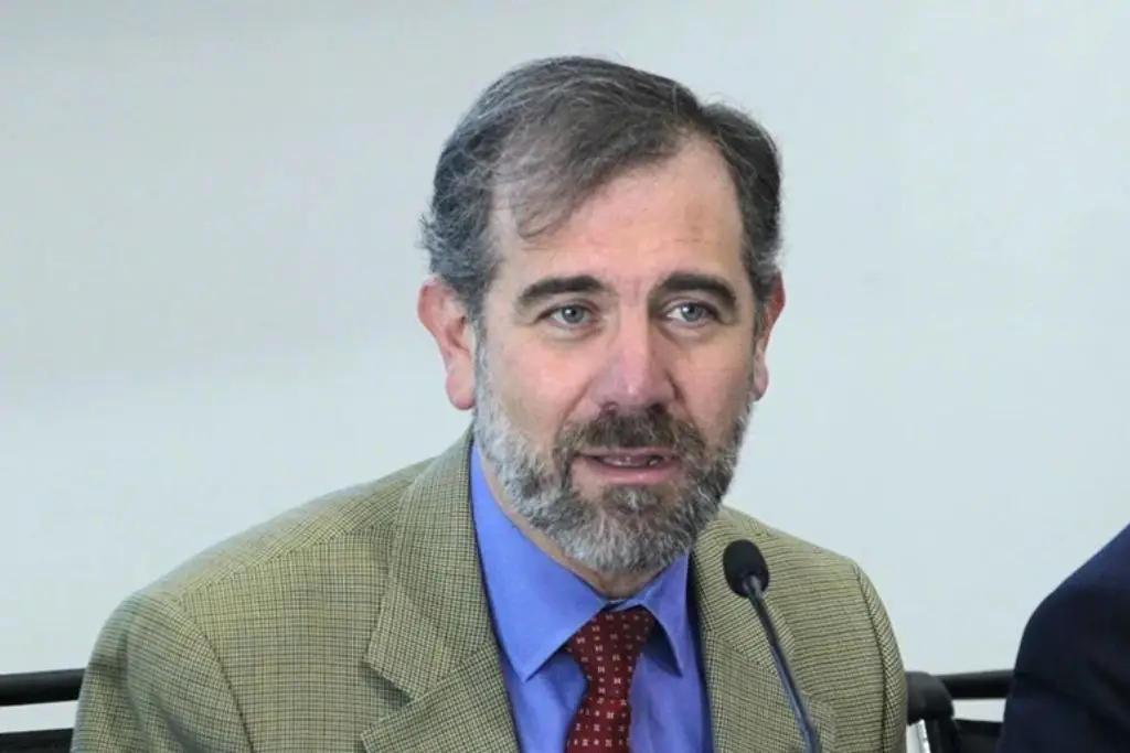 Lorenzo Córdova responde a Sheinbaum: 'Nunca se hallaron irregularidades' en auditorías al INE