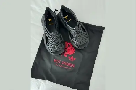 Adidas alcanza acuerdo reparatorio con artesanos de Oaxaca por plagio de huaraches