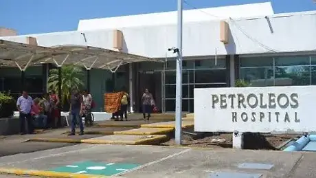 Dejan sin alimentos y aire acondicionado en Hospital de Pemex