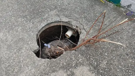 Registro sin Tapa es un peligro en Avenida Colegio Militar