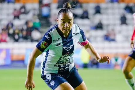 Charlyn Corral hace historia en la Liga MX Femenil