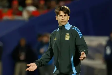 Diego Placente prepara con Argentina el Mundial sub-17