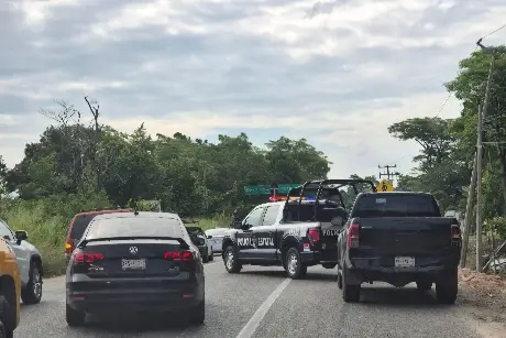 Piden colocar vibradores en vía Villahermosa- Teapa