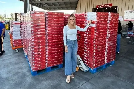 Influencer compra mil roscas de Reyes en Costco para revender y divide opiniones