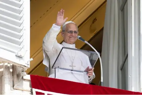 Vaticano lanza “Reza con el Papa” para promover la oración compartida con León XIV