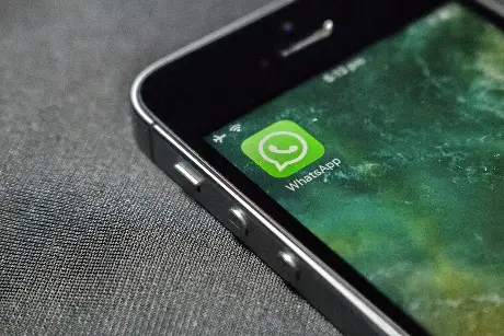 WhatsApp presenta chat de incógnito para hablar 'en privado' con la IA de Meta
