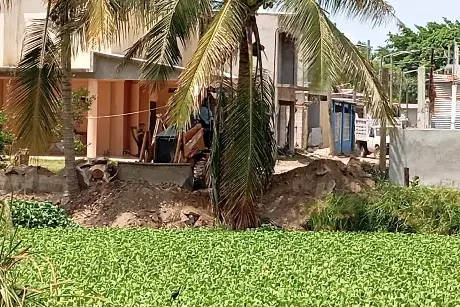 Denuncian riesgo de inundación en Valle Marino